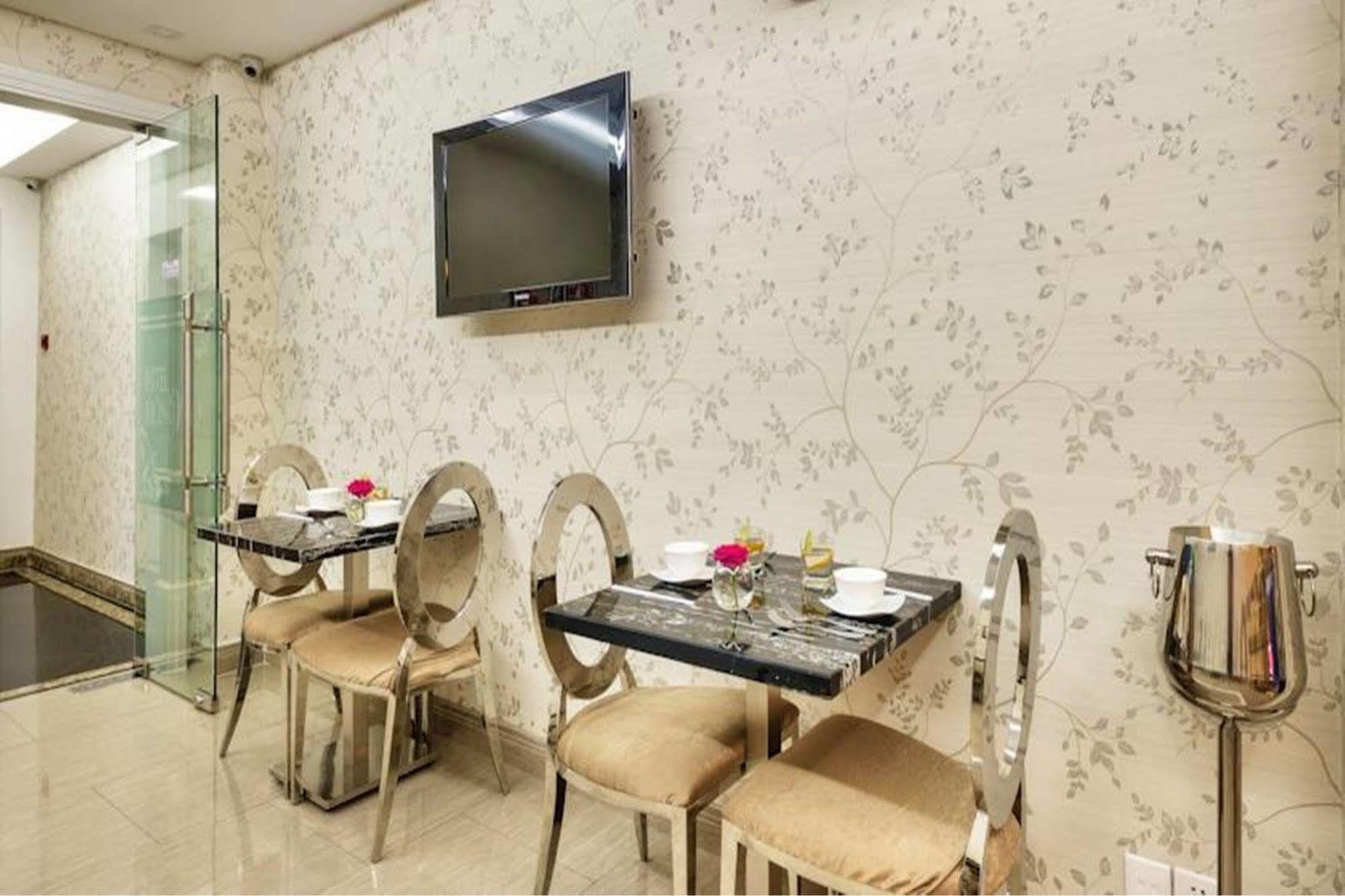 Hong Vina Hotel Хошимин Екстериор снимка