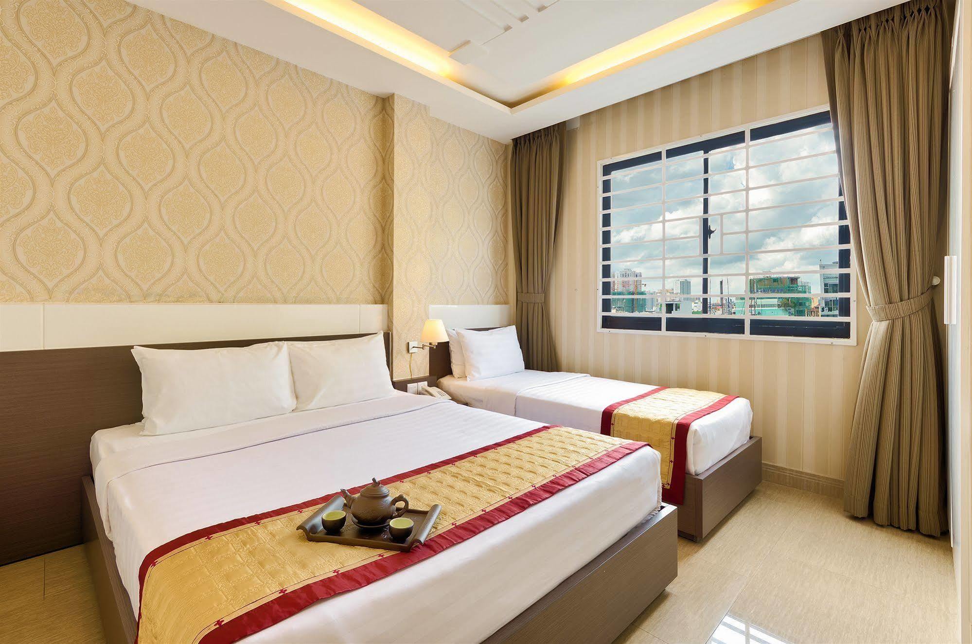 Hong Vina Hotel Хошимин Екстериор снимка